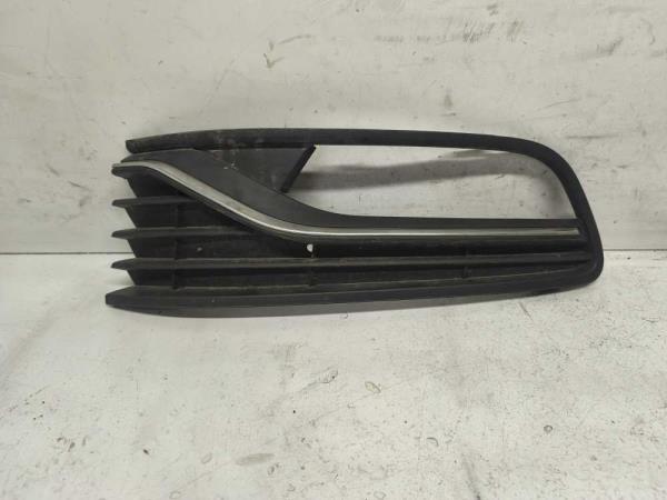 GRILLE DE PARE CHOC AVANT GAUCHE VW - Vue 1